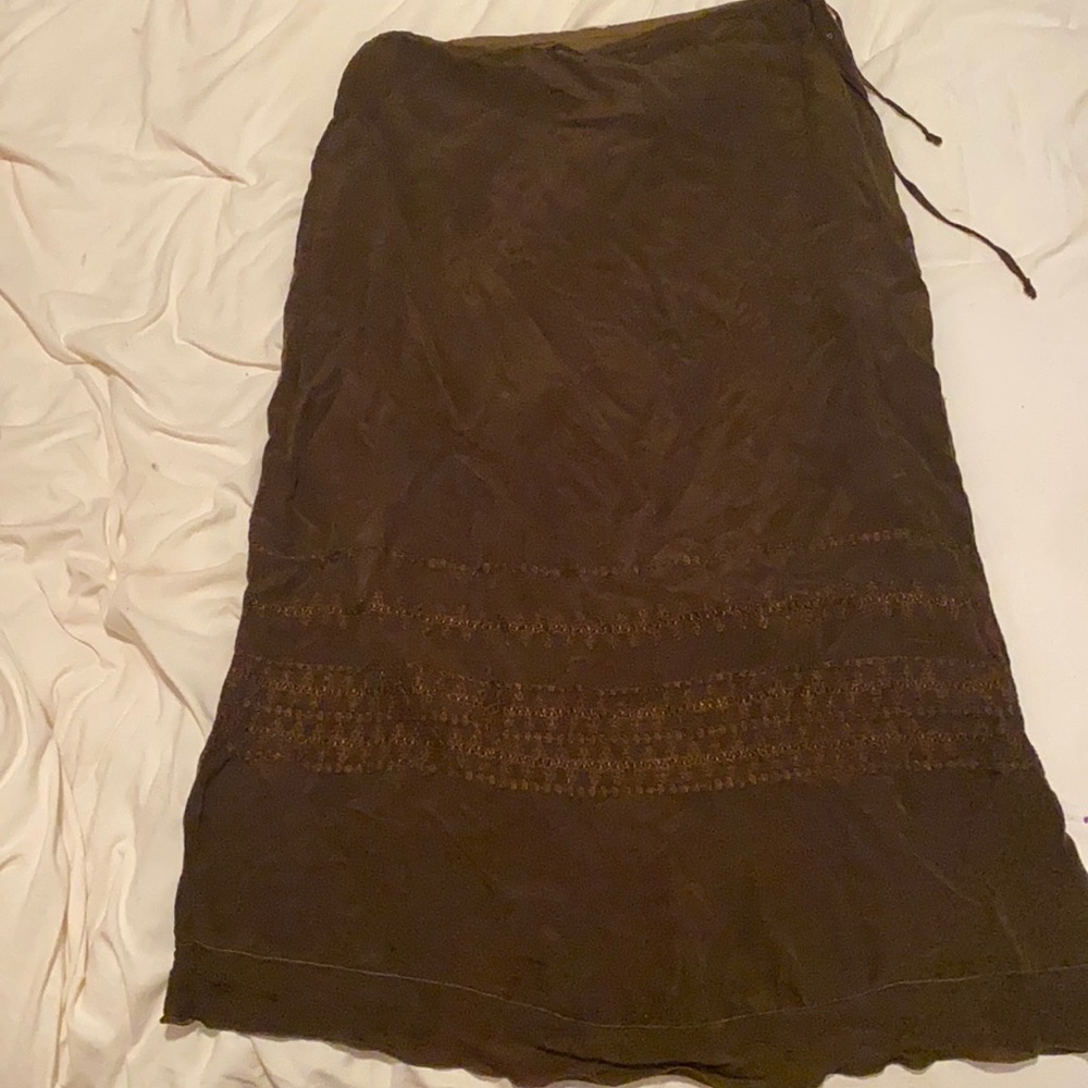 Thrifted brown pong skirt size large but cinches in the waist